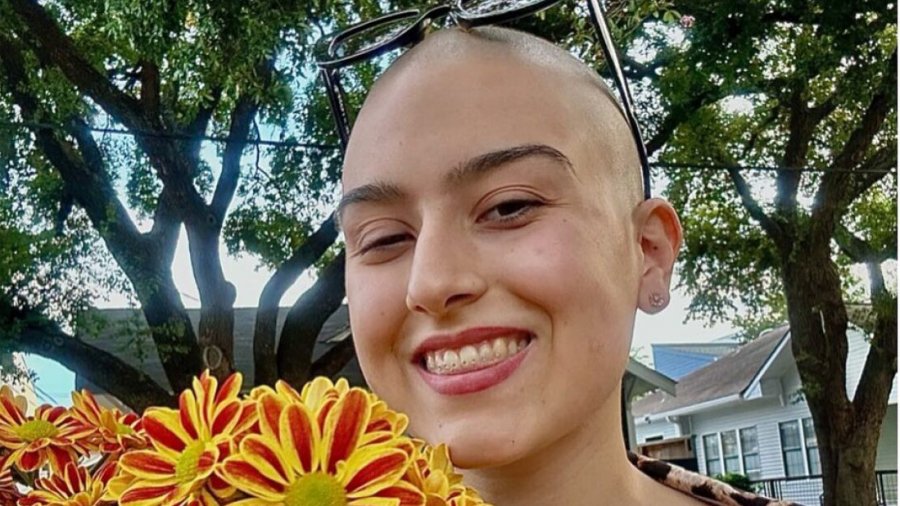 Δυστυχώς δεν τα κατάφερε η Ραφαέλα Πιτσικάλη: Πέθανε η 21χρονη μετά από γενναία μάχη με τον καρκίνο