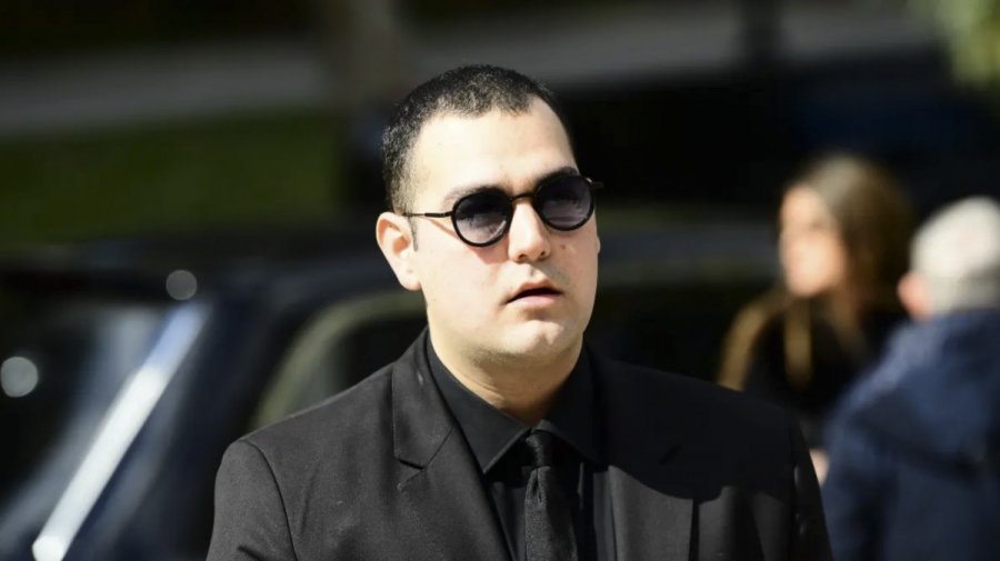 Χρίστος Κούγιας: Η αδελφή μου κι εγώ δεν έχουμε έχθρες, δεν συμμεριζόμαστε απόψεις του πατέρα μας -Η ανακοίνωσή του