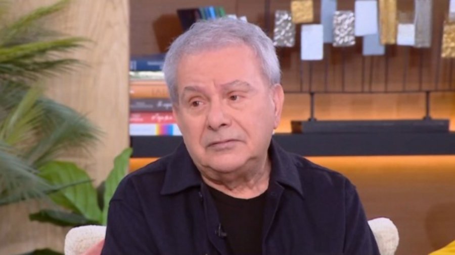 «Θα μπορούσα να παίρνω κάθε μέρα ένα δυάρι στο Κολωνάκι»: Ο Μανώλης Μητσιάς μίλησε για τα υπέρογκα ποσά που του πρόσφεραν για να τραγουδήσει στα μπουζούκια