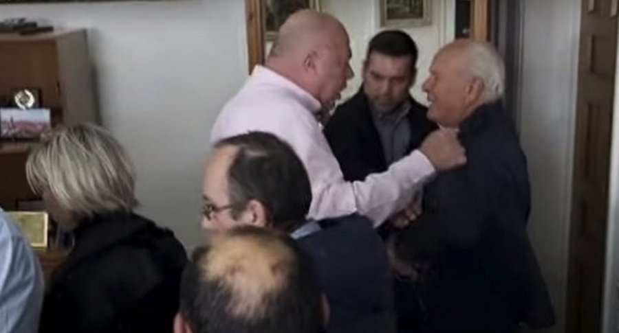 Βόλος: Ο Μπέος μήνυσε και τη γυναίκα που κατέγραψε το επεισόδιο με τον Λημνιό και το «ανέβασε» στα social media