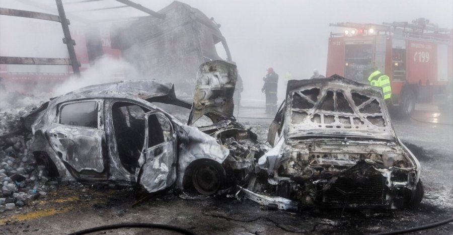 Δεν υπάρχουν ίχνη φρεναρίσματος του φορτηγού στο οδόστρωμα – Πώς έγινε το τροχαίο στα διόδια της Εγνατίας Οδού