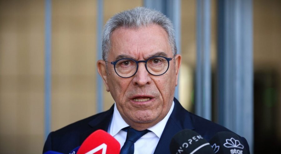 Καπερνάρος για Τέμπη: Ο «Καθηγητής» που αμφισβητεί τα βίντεο δεν δηλώνει κατοικία και το τηλέφωνό του δεν χρησιμοποιείται!